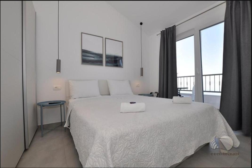 Apartmani Miranda ドラスニセ エクステリア 写真