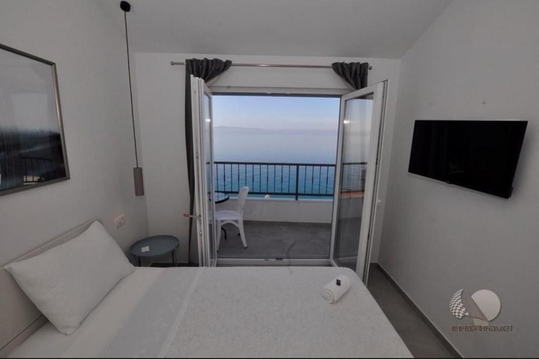 Apartmani Miranda ドラスニセ エクステリア 写真