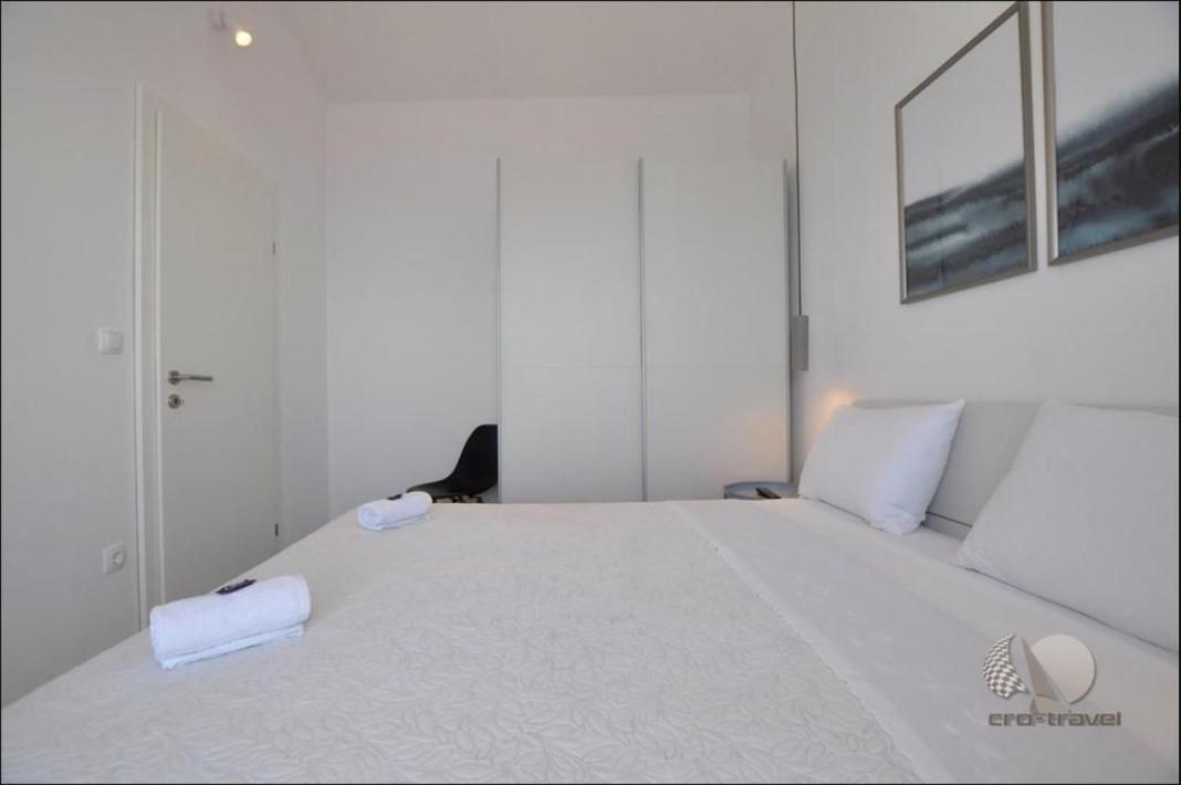 Apartmani Miranda ドラスニセ エクステリア 写真