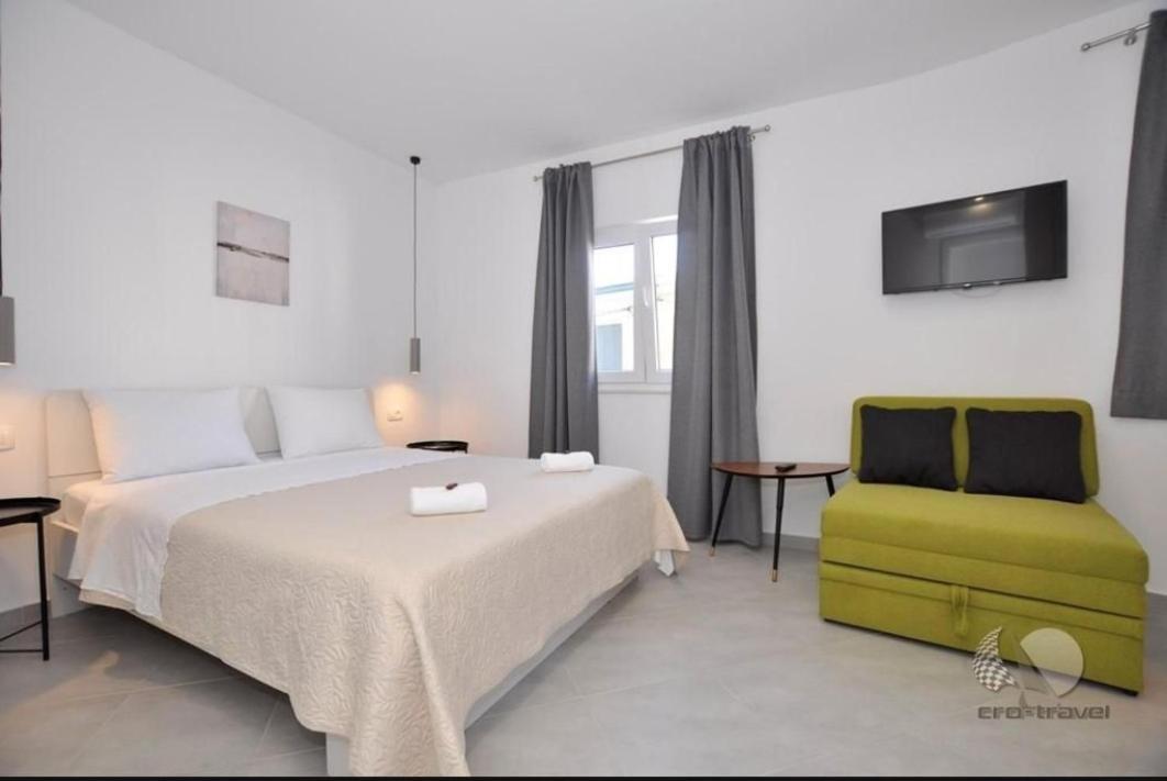 Apartmani Miranda ドラスニセ エクステリア 写真